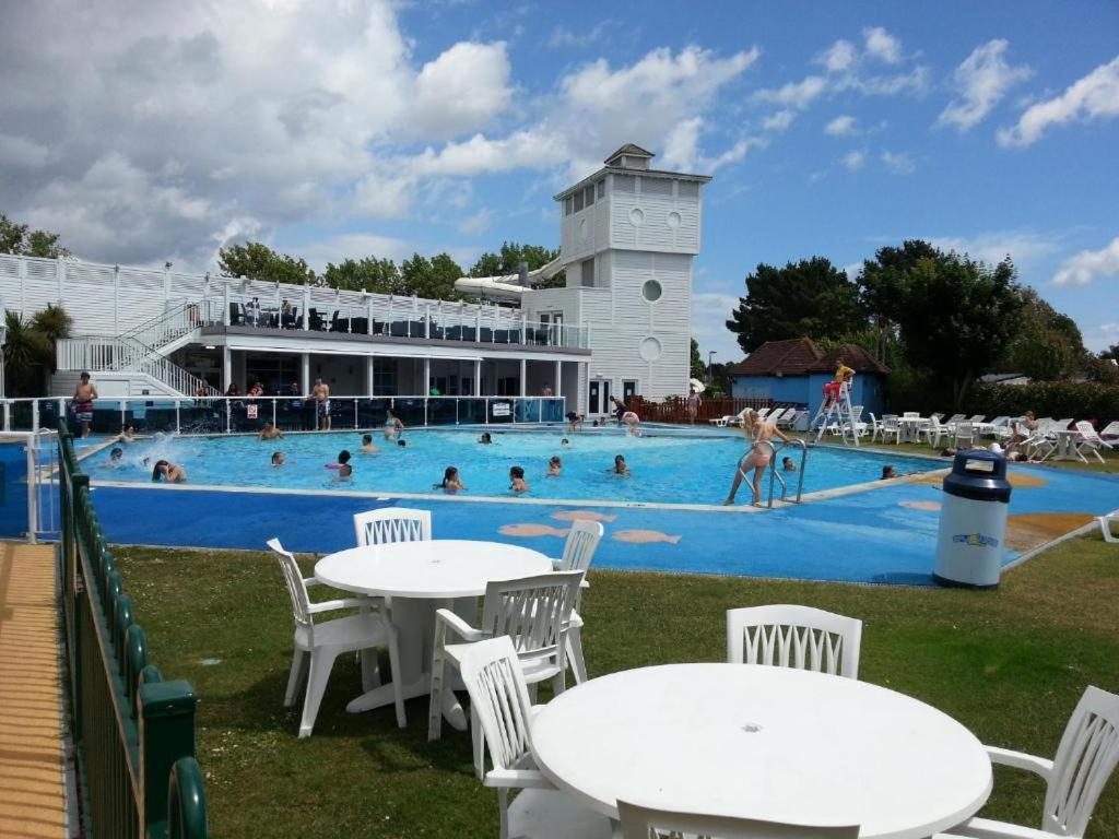 Haven Rockley Park, Lytchett Bay View, Private Holiday Home Lytchett Minster 외부 사진